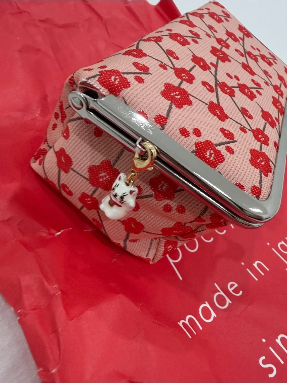 Pocchiri Red Floral Kiss-Lock Coin Purse